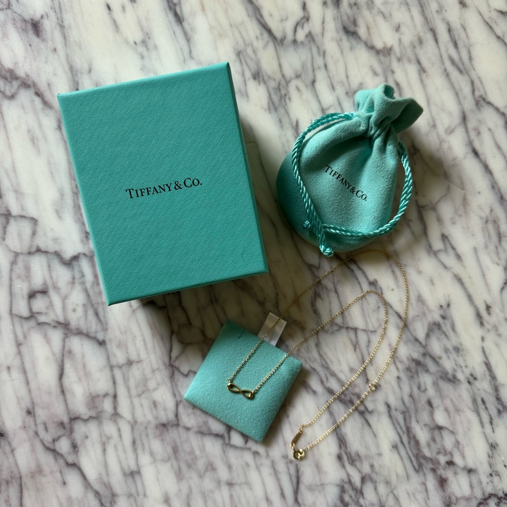 Tiffany & Co. Infinity Pendant Necklace, Mini, 18k Gold